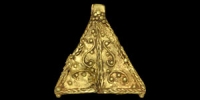 Gold Filigree Pendant