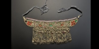 Bedouin White Metal and Glass Necklace