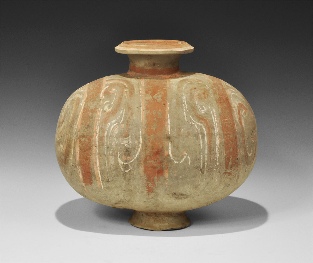 Chinese Painted Cocoon Jar