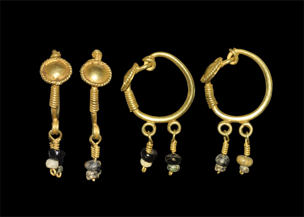Roman Gold Earring Pair with Bead Drops