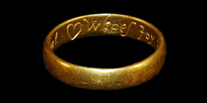 18th Century - Gold Inscribed Posy Ring - 