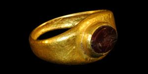 Roman - Gold Ring with 