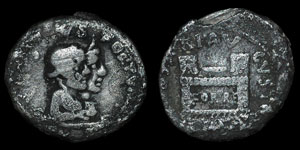 Roman Empire - Augustus - Q. Rustius - AR Denarius