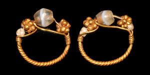 Style Gold Filigree Earrings