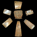 South America - Shell Necklace and Ceramic Head